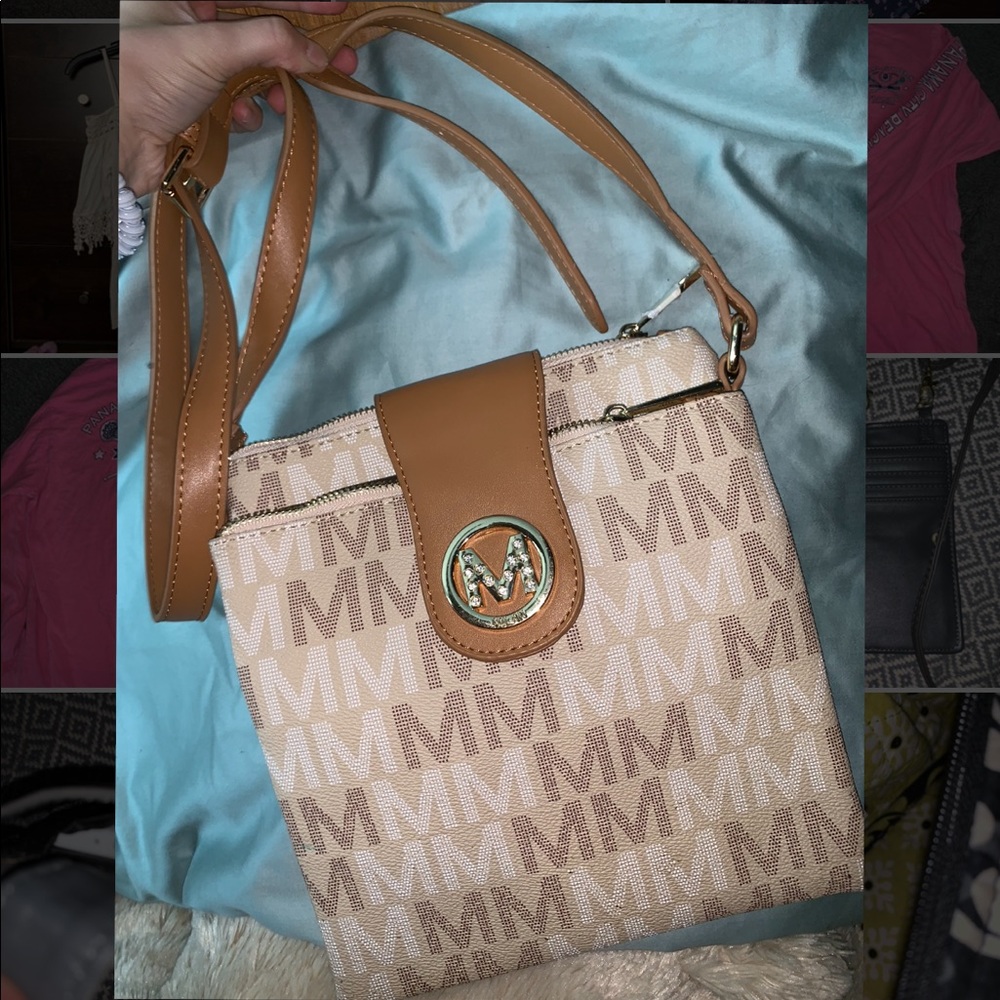 mkf crossbody bag .